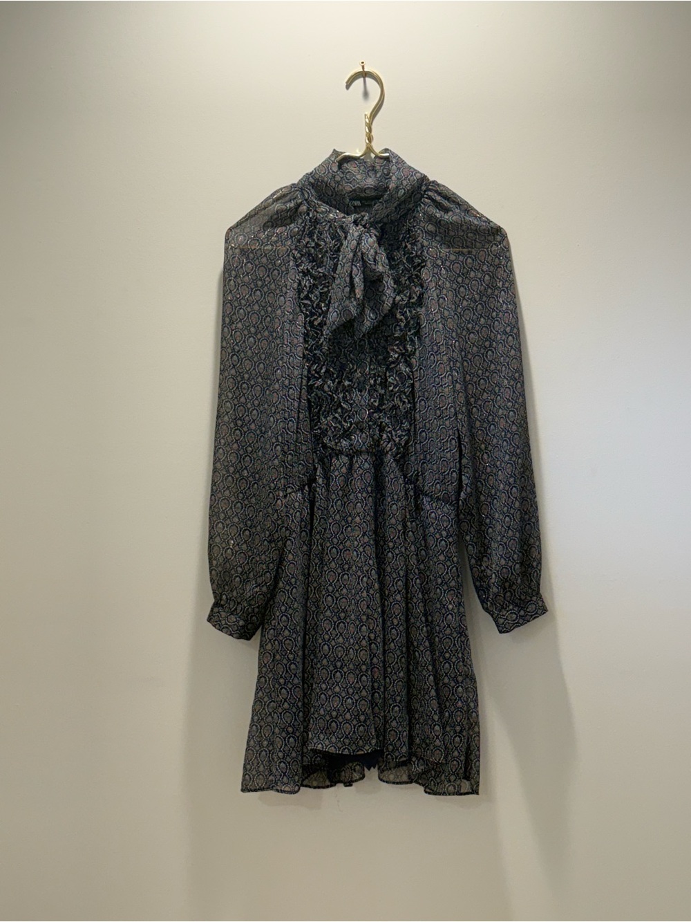 Zara Black Printed Long-Sleeve Tie-Neck Ruffle Dress - Picture 2 of 4